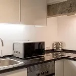 Urban Charm 1br In Principe Real