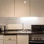 Urban Charm 1br In Principe Real Διαμέρισμα